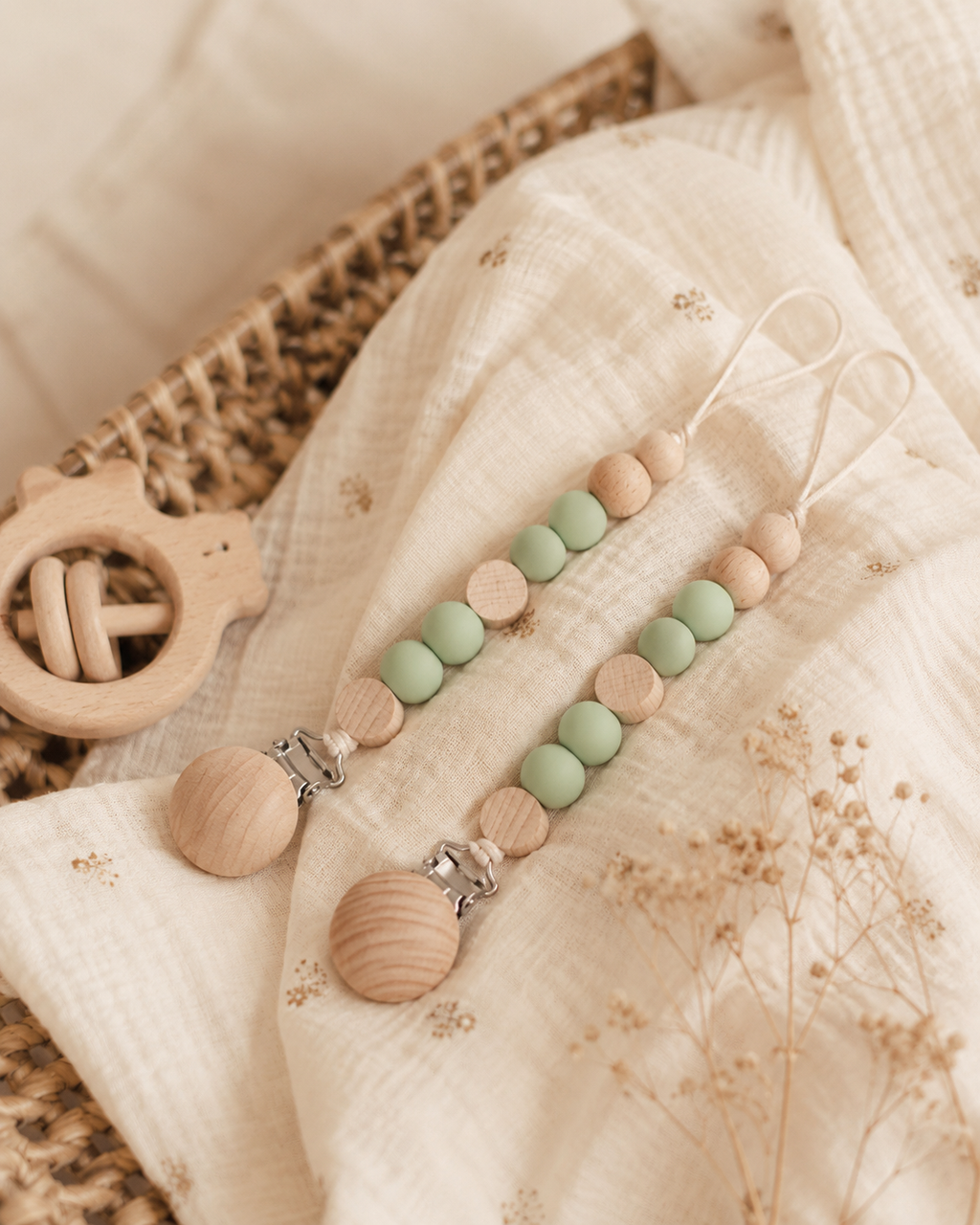 BPA-Free Silicone & Wooden Pacifier Clip – Baby Teething Bead Holder